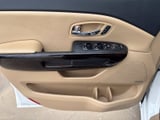 2020 Kia Sedona - Preview 9