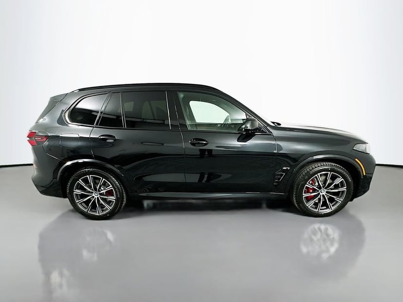 2026 BMW X5 - Image 3