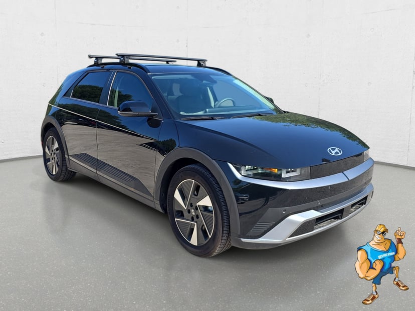 2025 Hyundai Ioniq 5 - Image 2