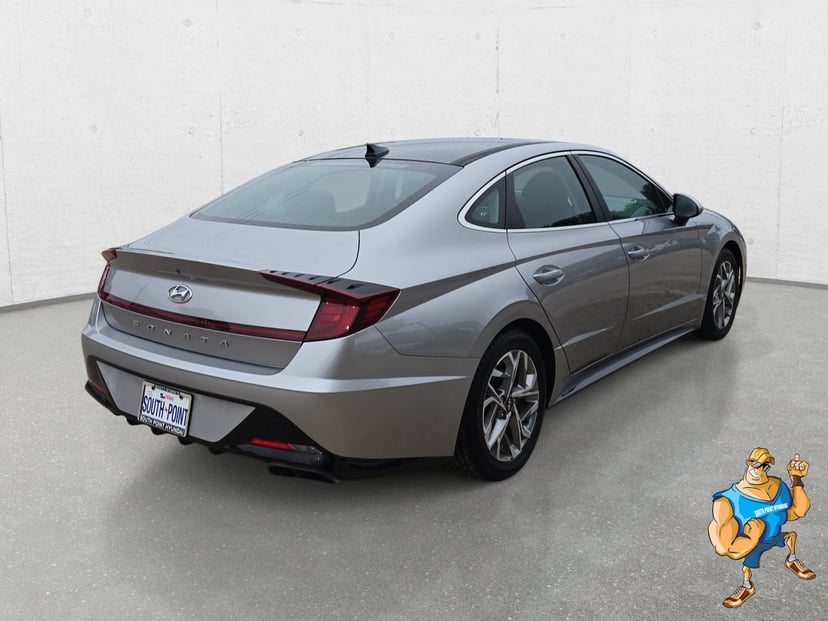 2021 Hyundai Sonata - Image 3