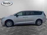 2024 Chrysler Pacifica - Preview 2