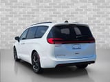 2023 Chrysler Pacifica - Preview 6