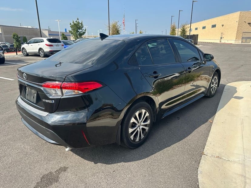 2022 Toyota Corolla - Image 3