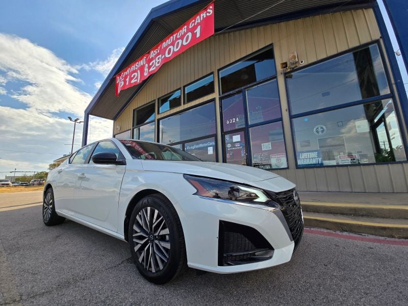 2026 Nissan Altima - Image 1