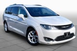 2017 Chrysler Pacifica - Preview 3