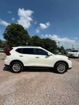 2017 Nissan Rogue - Preview 11