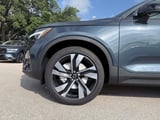 2026 Volvo XC40 - Preview 8