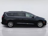 2022 Chrysler Pacifica - Preview 6