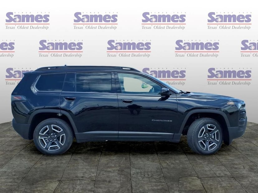 2026 Jeep Cherokee - Image 3