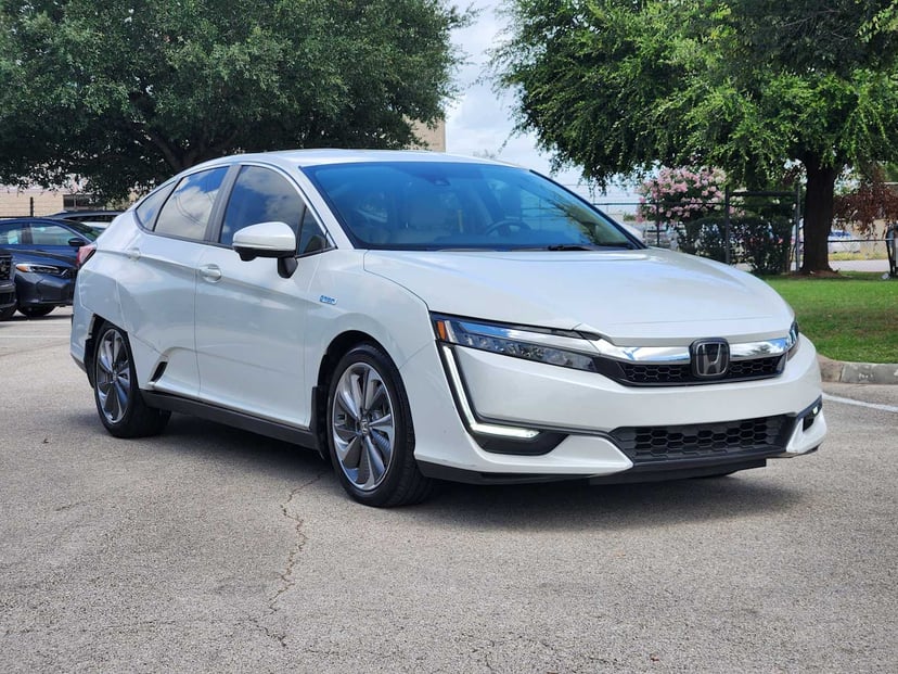 2018 Honda Clarity Plug-In Hybrid - Image 3