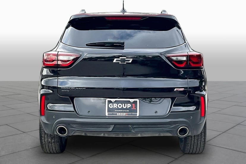 2025 Chevrolet Trailblazer - Image 2