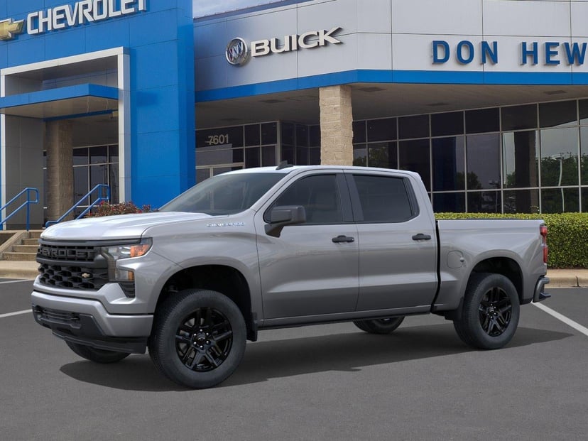 2026 Chevrolet Silverado 1500 - Image 3