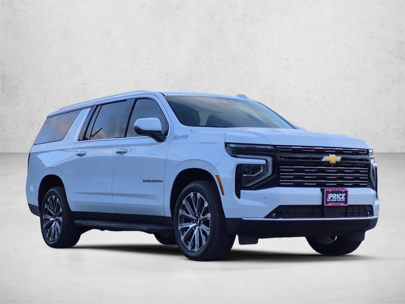 2026 Chevrolet Suburban - Image 2