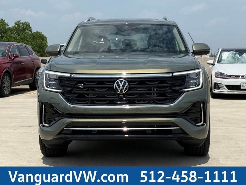 2026 Volkswagen Atlas - Image 2