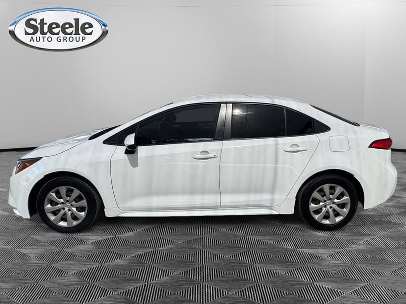 2021 Toyota Corolla - Image 2