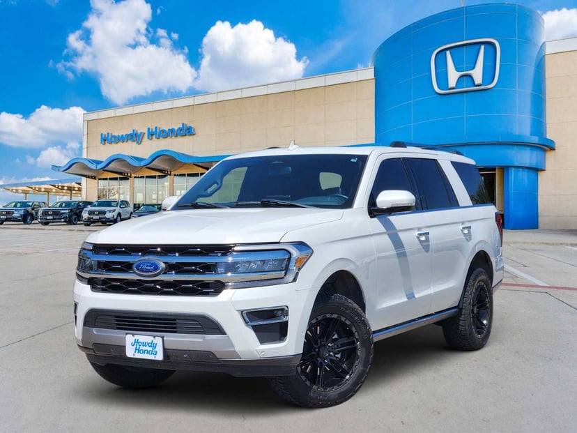 2022 Ford Expedition - Image 1