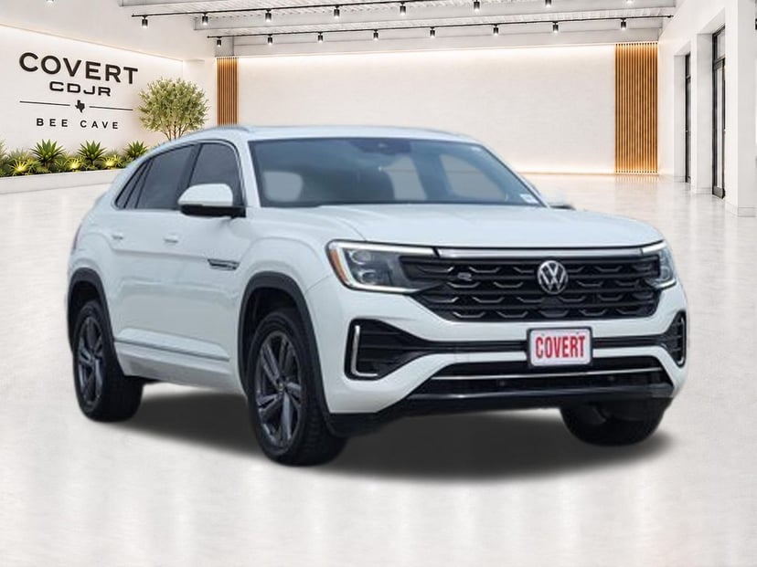 2024 Volkswagen Atlas Cross Sport - Image 3