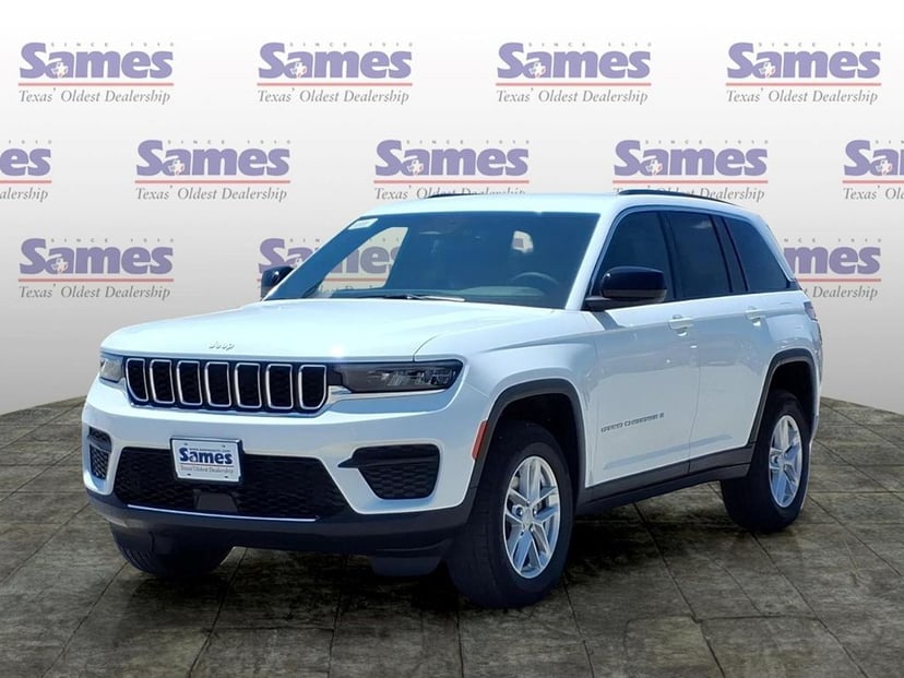 2026 Jeep Grand Cherokee - Image 1