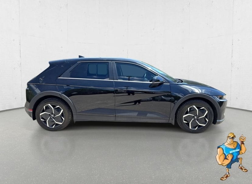 2024 Hyundai Ioniq 5 - Image 2