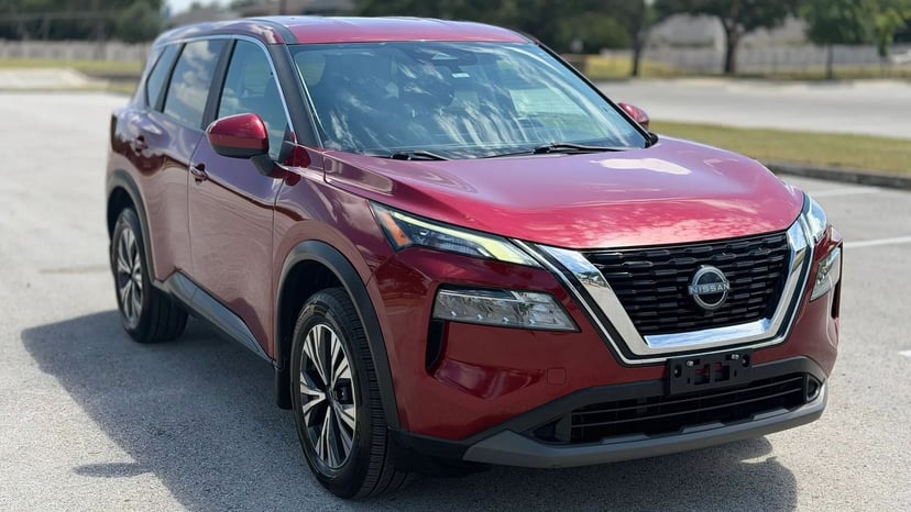 2023 Nissan Rogue - Image 1