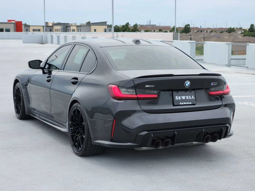 2025 BMW M3 - Image 3