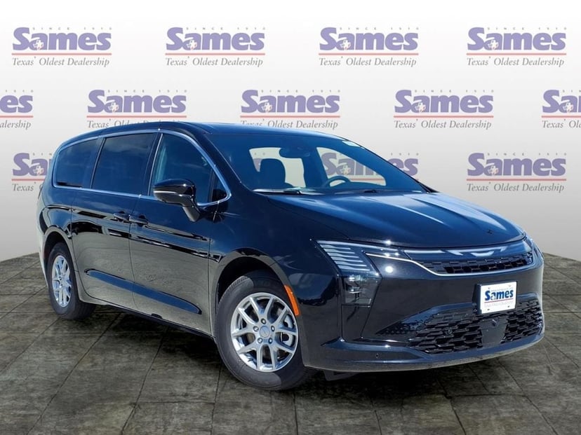 2027 Chrysler Pacifica - Image 1