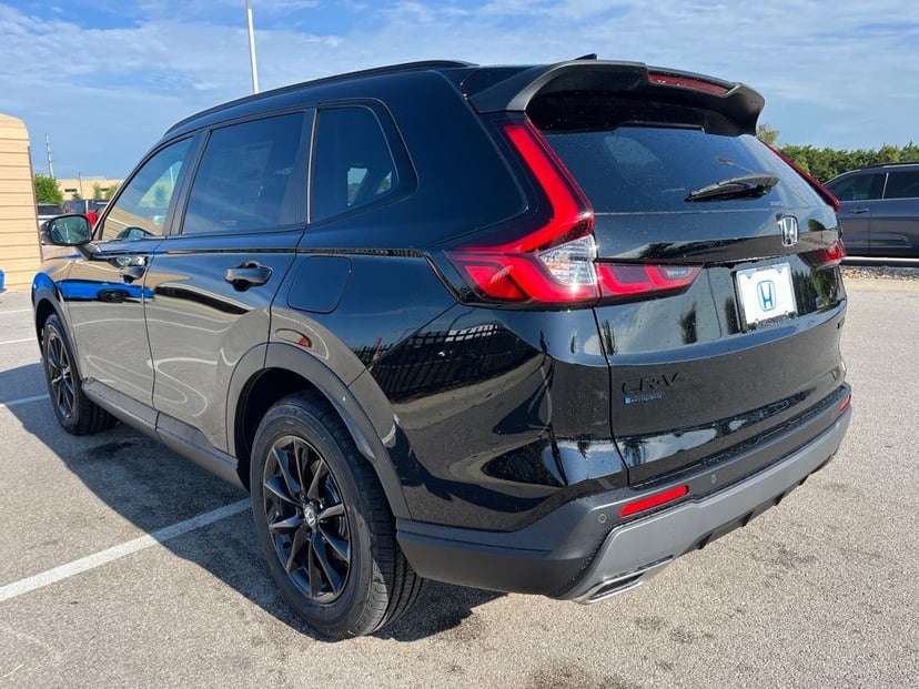 2026 Honda CR-V - Image 3