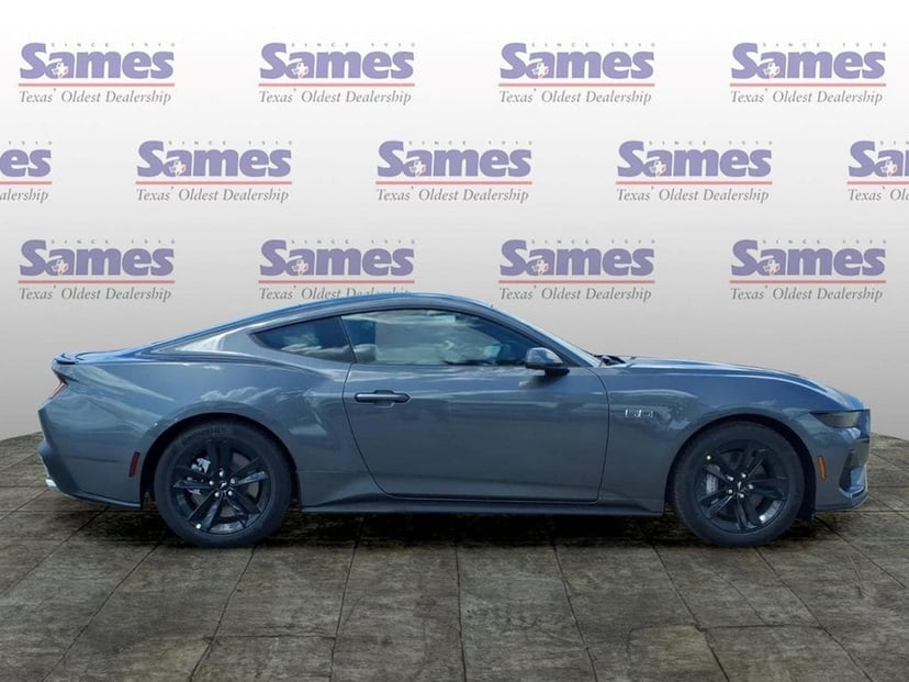 2026 Ford Mustang - Image 2