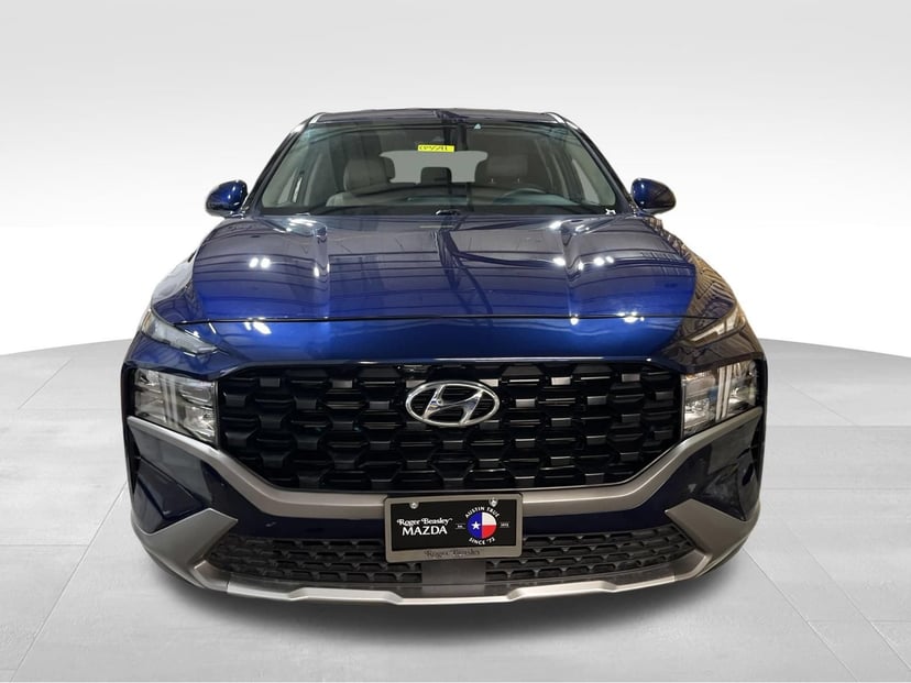 2023 Hyundai Santa Fe - Image 3