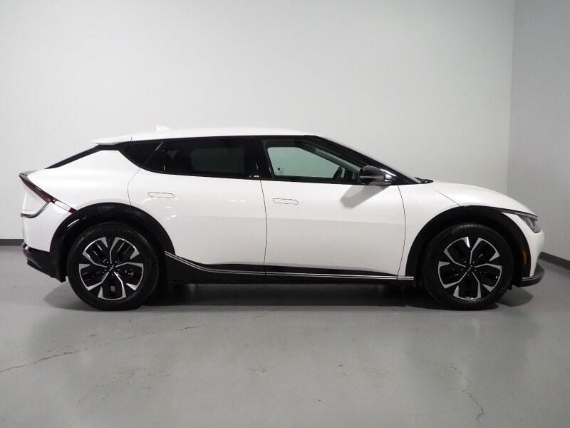 2024 Kia EV6 Wind AWD - Image 3