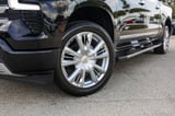 2025 Chevrolet Silverado 1500 - Preview 3
