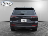 2025 Jeep Grand Cherokee - Preview 4
