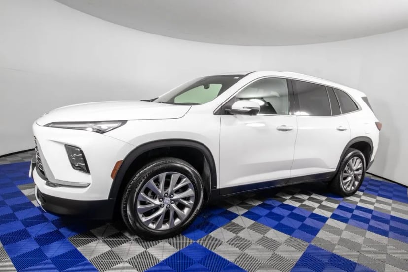 2026 Buick Enclave - Image 1