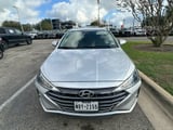 2019 Hyundai Elantra - Preview 3