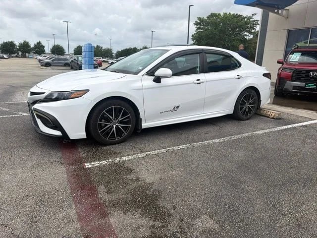 2023 Toyota Camry - Image 1