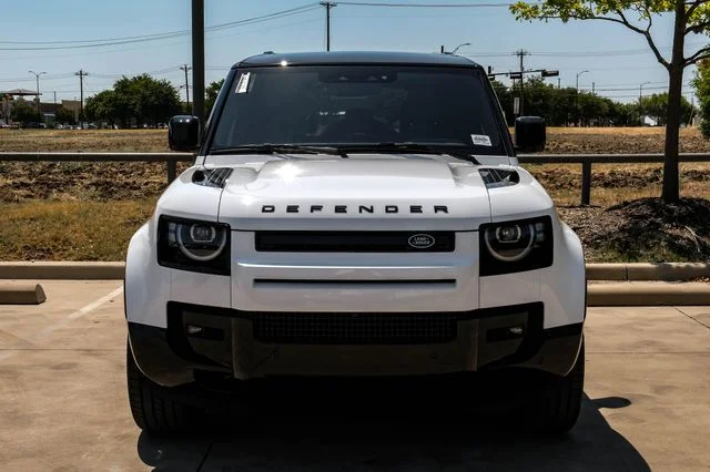 2026 Land Rover Defender - Image 3