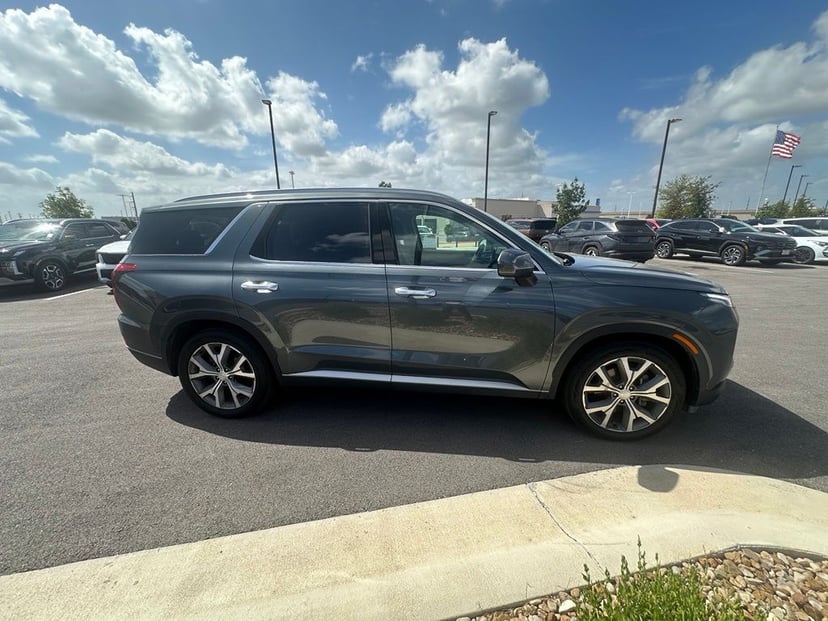 2022 Hyundai Palisade - Image 3