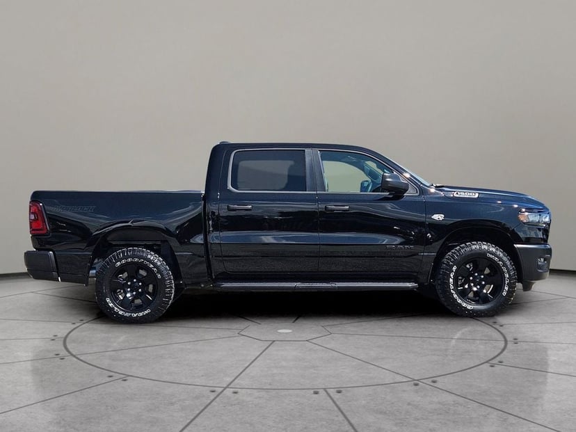 2026 Ram 1500 - Image 2