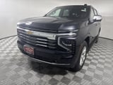 2025 Chevrolet Suburban - Preview 2