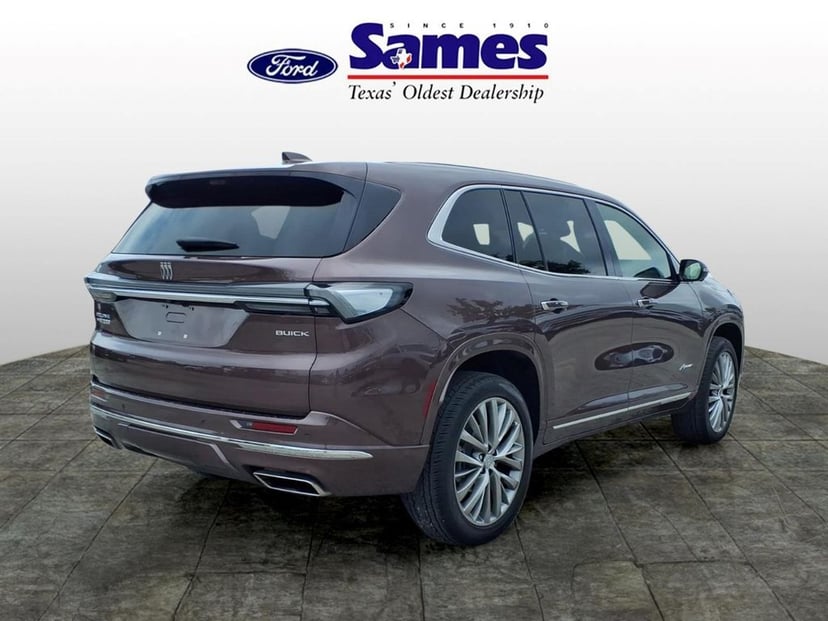 2025 Buick Enclave - Image 3