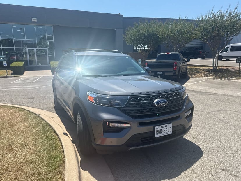 2022 Ford Explorer - Image 1
