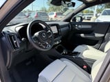 2025 Volvo EX40 - Preview 8