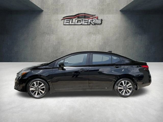 2025 Nissan Versa - Image 2