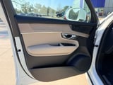 2026 Volvo XC90 - Preview 7