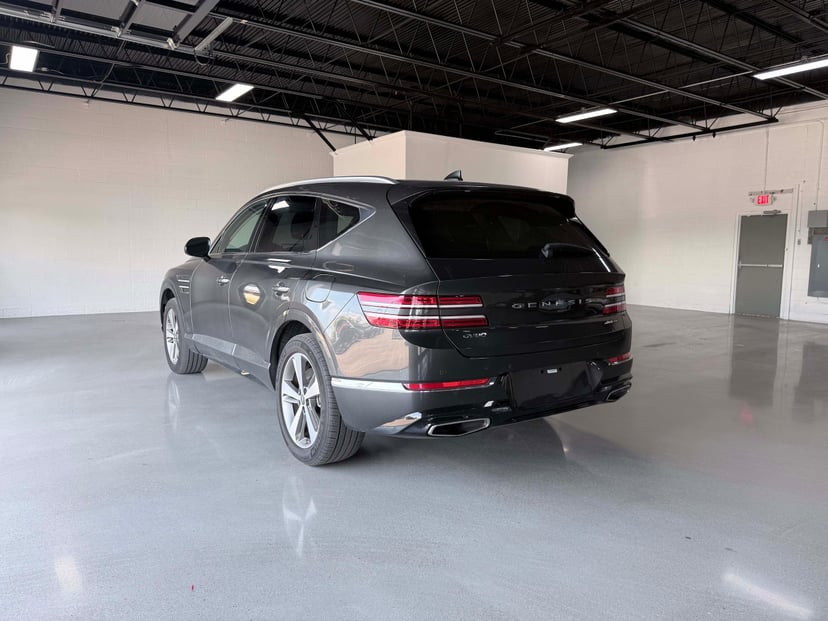 2024 Genesis GV80 - Image 2