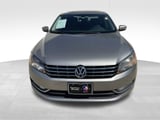 2014 Volkswagen Passat - Preview 2