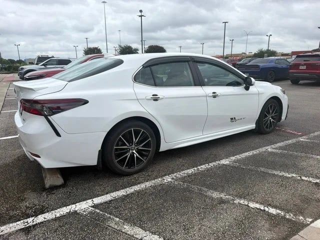 2023 Toyota Camry - Image 3
