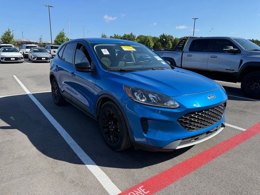 2020 Ford Escape - Image 3