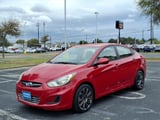 2012 Hyundai Accent - Preview 7