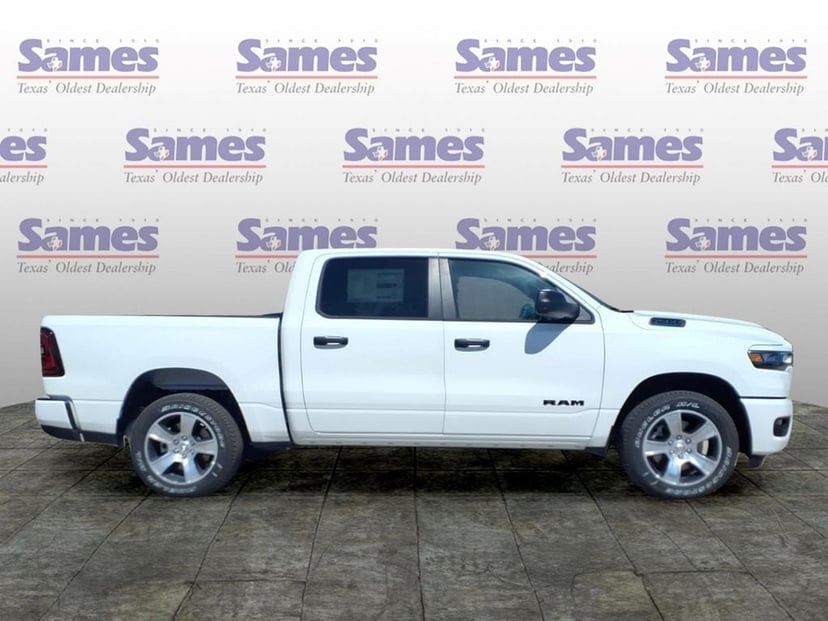 2026 Ram 1500 - Image 2